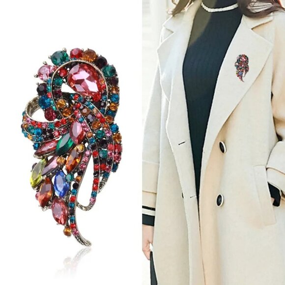 2/$24 Colorful Crystal Multicolored Feather Brooch Pin Rhinestones NWT - Picture 5 of 8